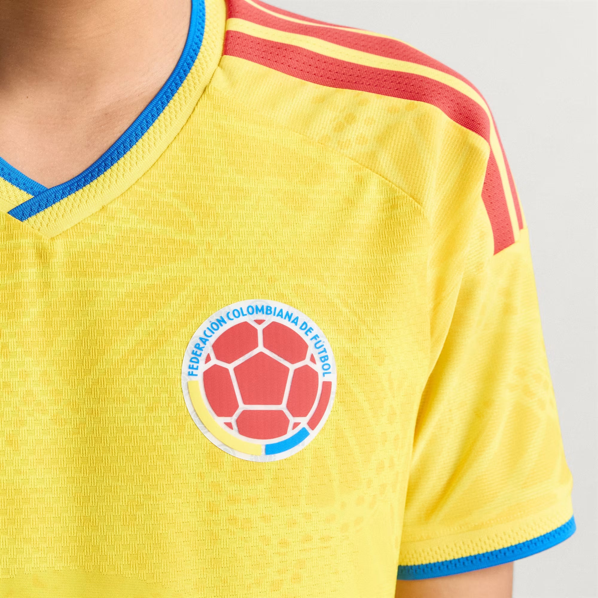 Adidas Colombia 26 Home – Versión FUTlab 1.1