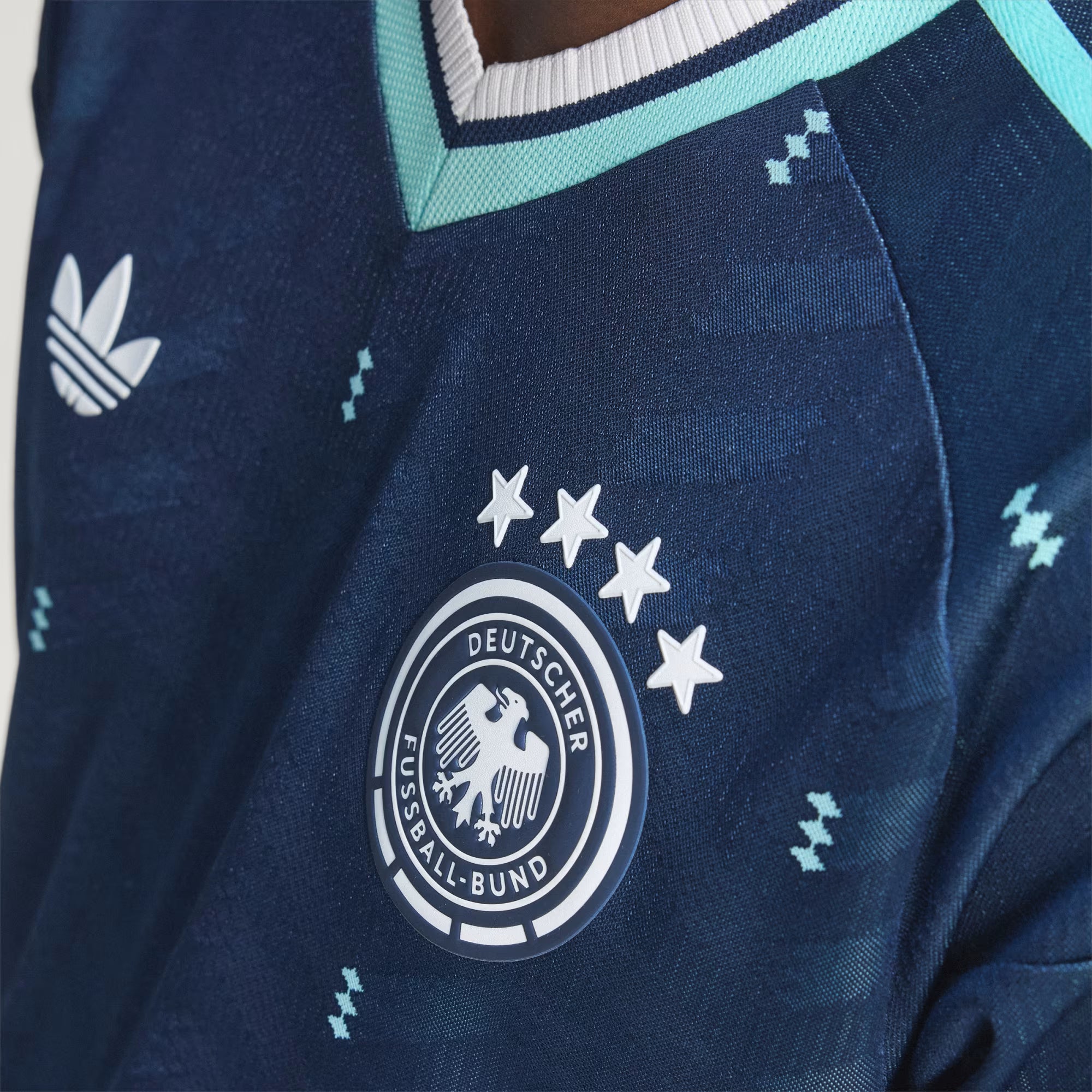 ADIDAS ALEMANIA 26 VISITA - VERSION FUTlab 1.1