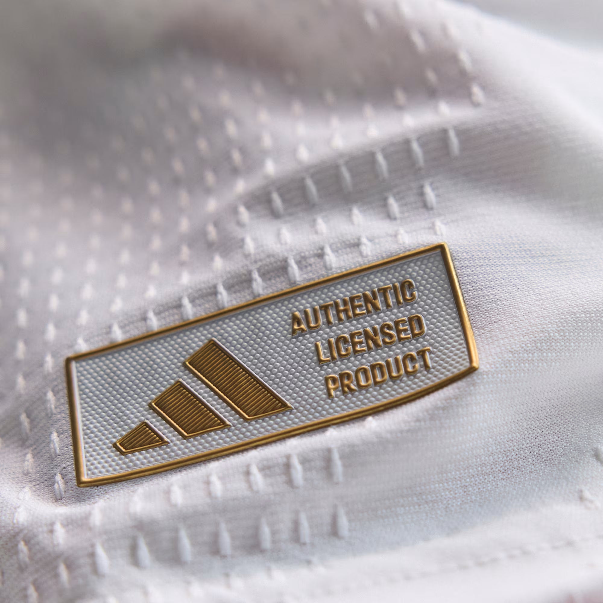 Adidas Real Madrid local 2026