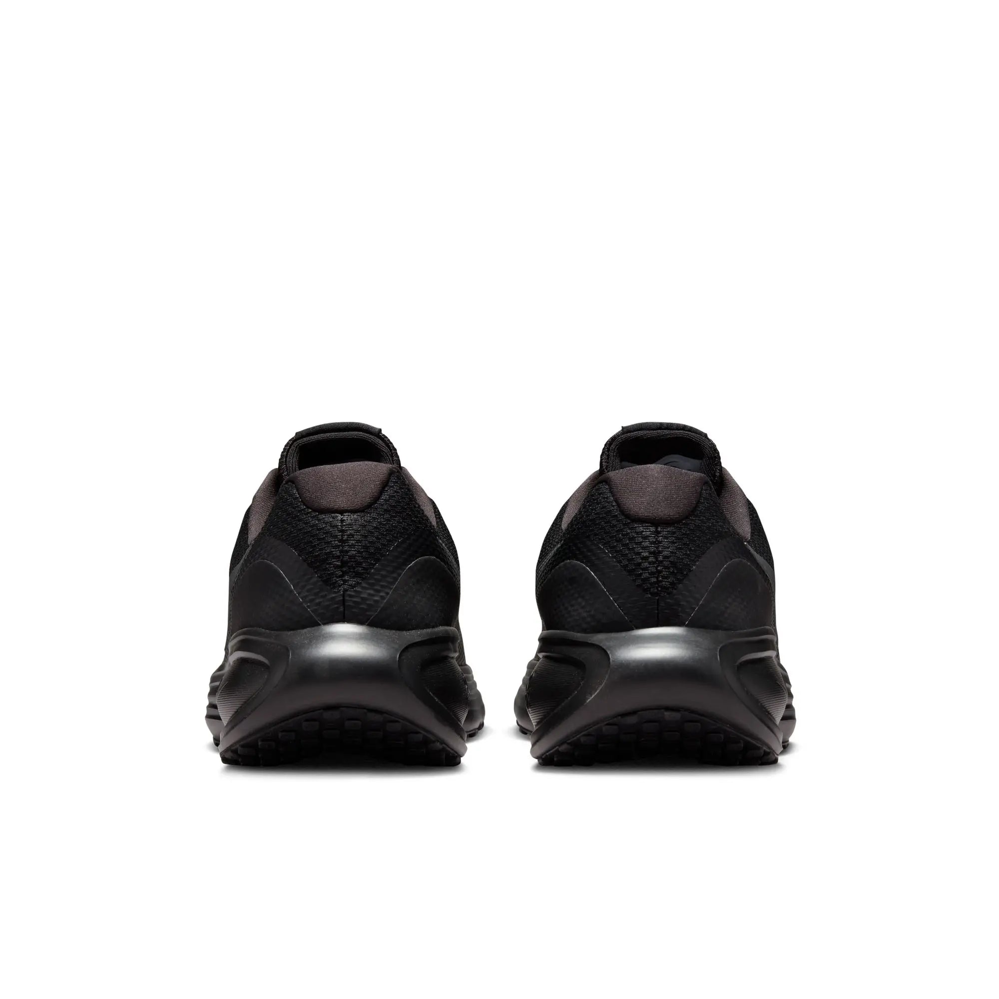 NIKE REVOLUTION 8