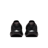 NIKE REVOLUTION 8