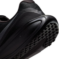 NIKE REVOLUTION 8